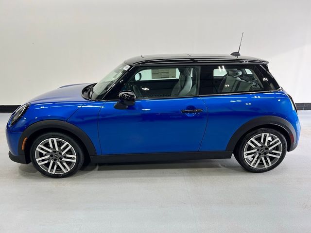 2025 MINI Cooper Hardtop Base