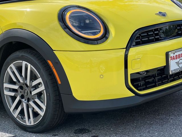 2025 MINI Cooper Hardtop Base