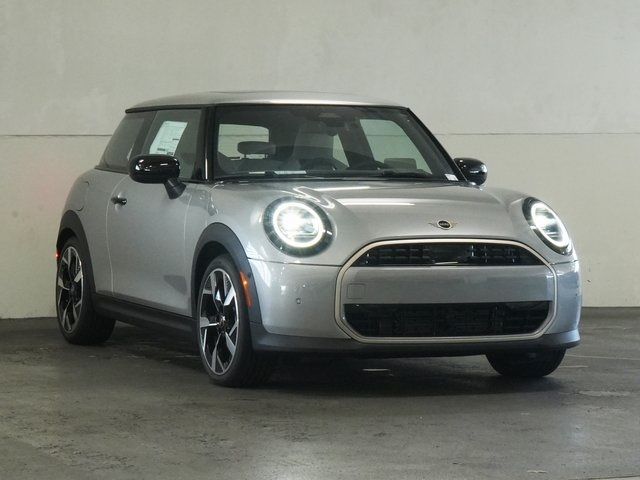 2025 MINI Cooper Hardtop Base