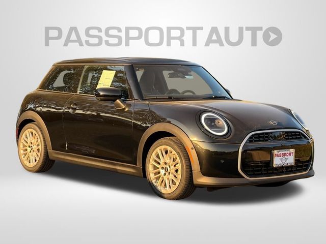 2025 MINI Cooper Hardtop Base