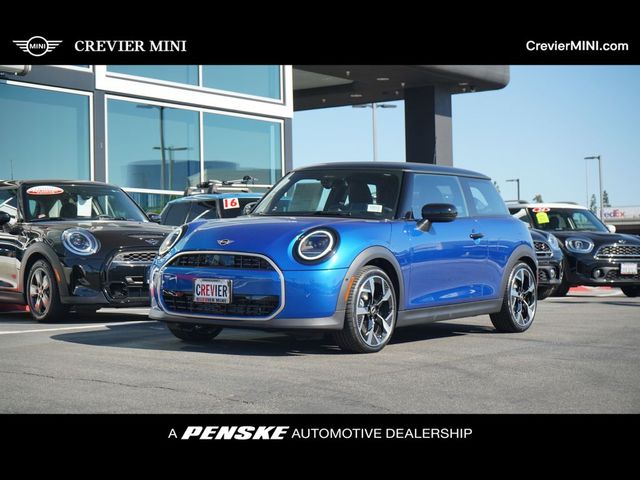 2025 MINI Cooper Hardtop Base