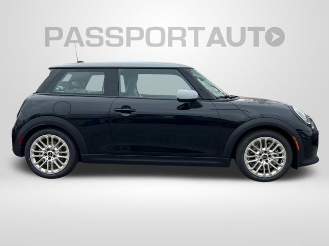 2025 MINI Cooper Hardtop Base