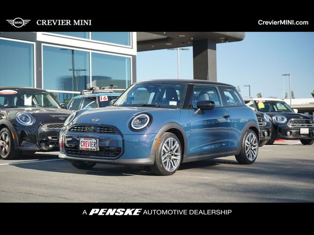 2025 MINI Cooper Hardtop Base