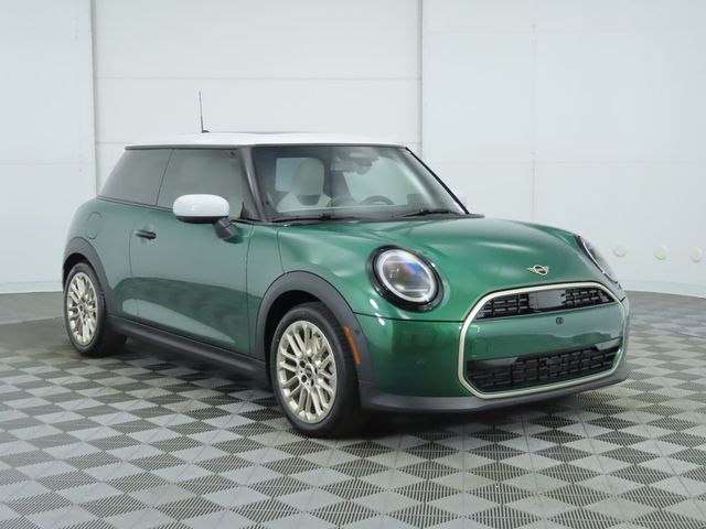 2025 MINI Cooper Hardtop Base