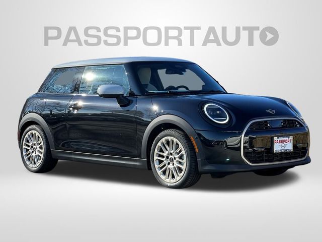 2025 MINI Cooper Hardtop Base