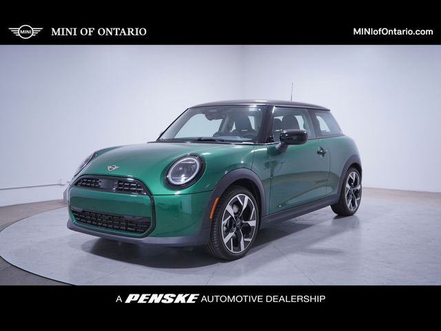 2025 MINI Cooper Hardtop Base