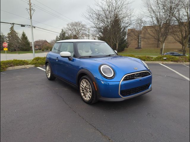 2025 MINI Cooper Hardtop Base