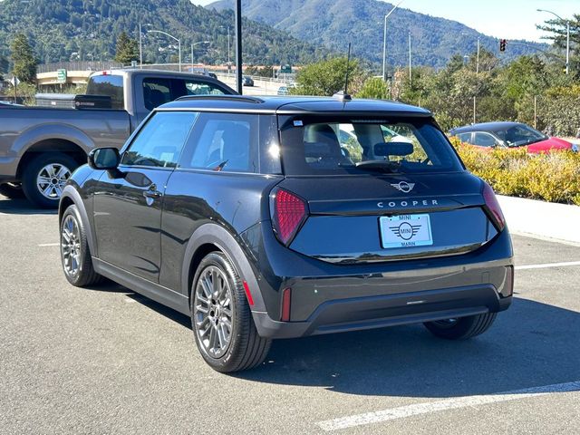 2025 MINI Cooper Hardtop Base