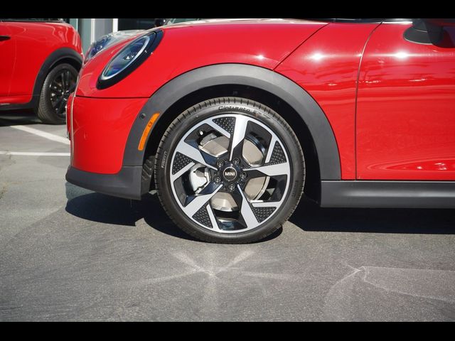 2025 MINI Cooper Hardtop Base