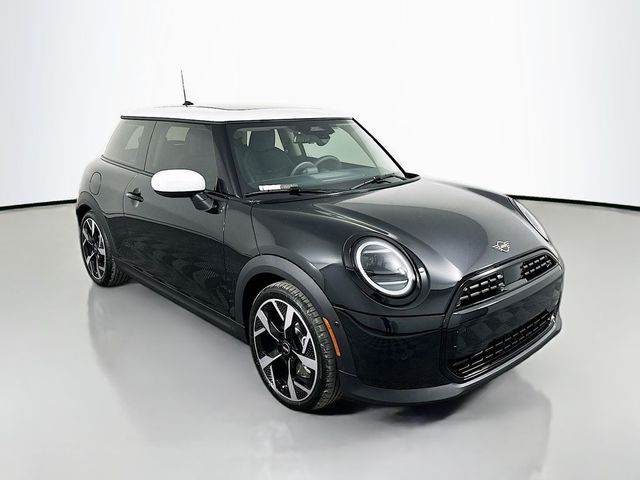 2025 MINI Cooper Hardtop Base