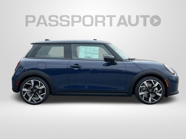 2025 MINI Cooper Hardtop Base