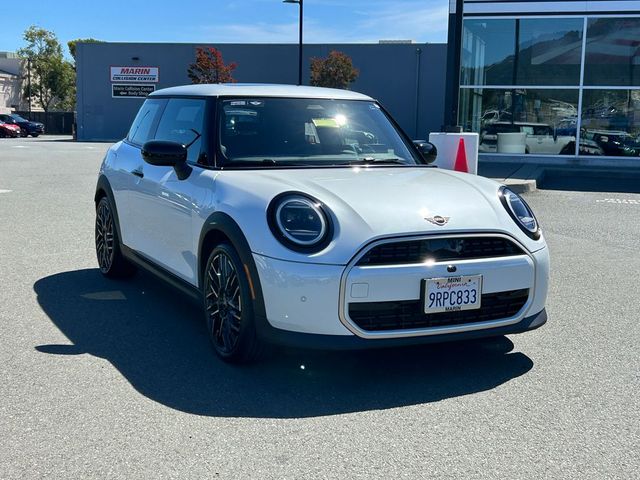 2025 MINI Cooper Hardtop Base