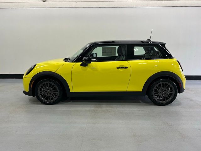 2025 MINI Cooper Hardtop Base