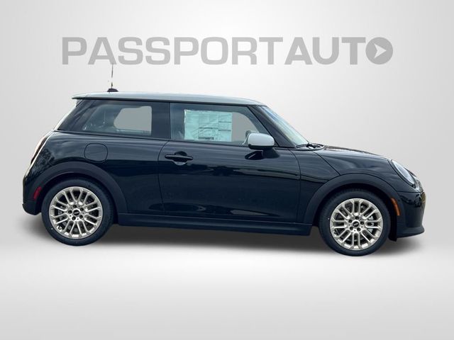 2025 MINI Cooper Hardtop Base