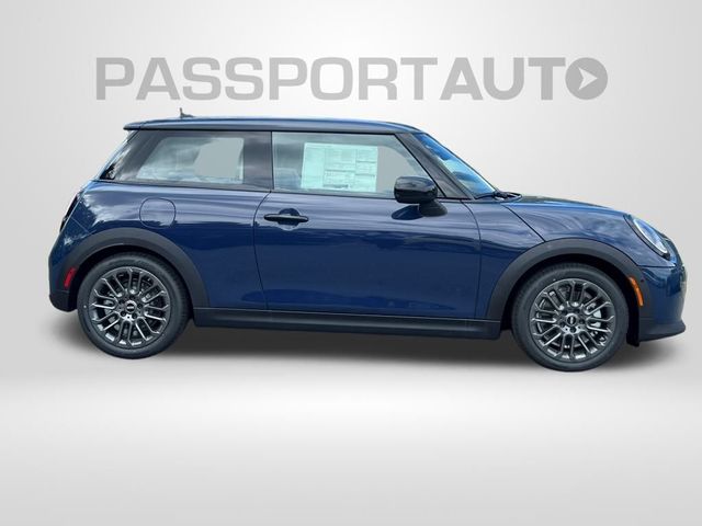 2025 MINI Cooper Hardtop Base