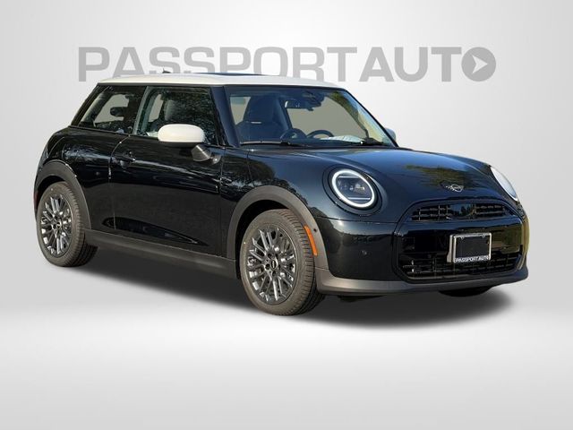 2025 MINI Cooper Hardtop Base