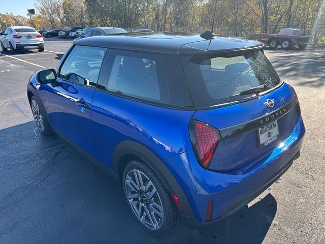 2025 MINI Cooper Hardtop Base