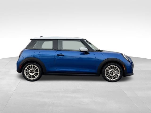 2025 MINI Cooper Hardtop Base