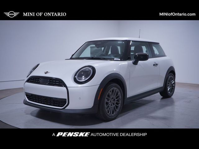 2025 MINI Cooper Hardtop Base