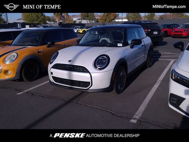 2025 MINI Cooper Hardtop Base