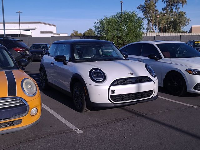 2025 MINI Cooper Hardtop Base