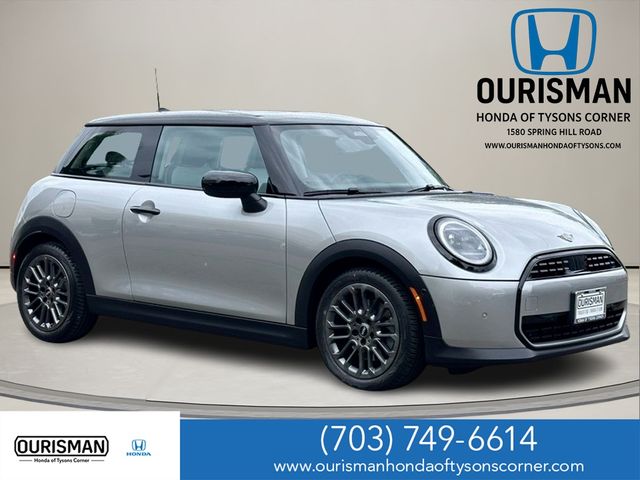 2025 MINI Cooper Hardtop Base