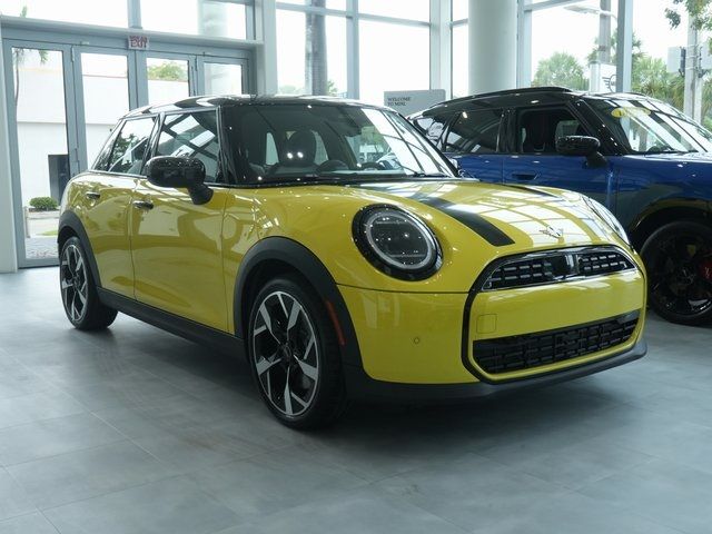2025 MINI Cooper Hardtop Base