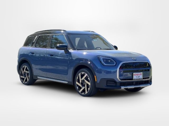 2025 MINI Countryman SE