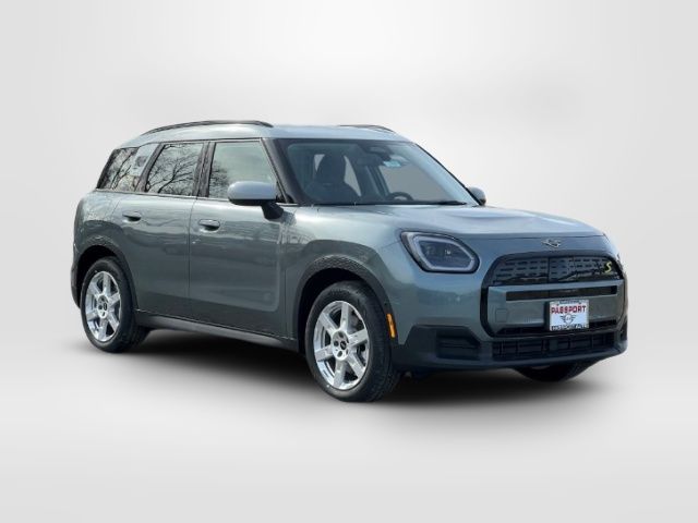 2025 MINI Countryman SE