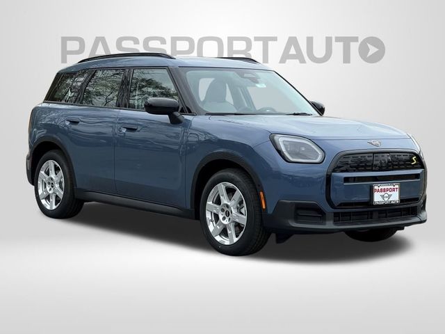 2025 MINI Countryman SE