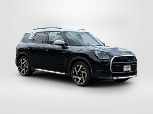 2025 MINI Countryman SE