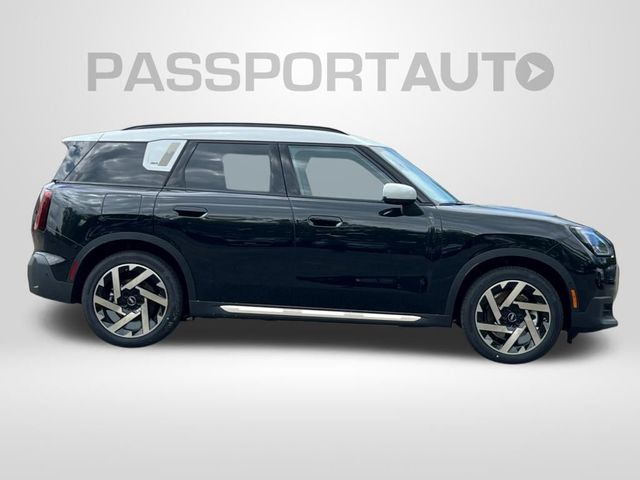 2025 MINI Countryman SE