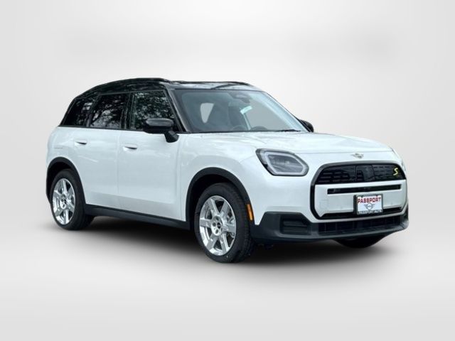 2025 MINI Countryman SE
