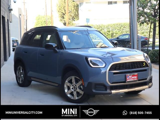 2025 MINI Countryman SE