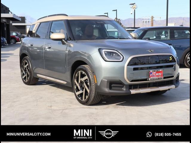 2025 MINI Countryman SE