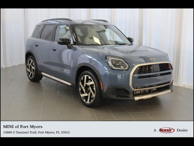 2025 MINI Countryman S