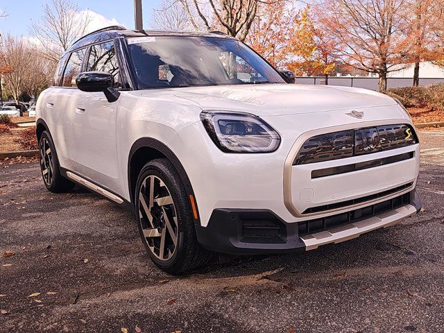 2025 MINI Countryman SE