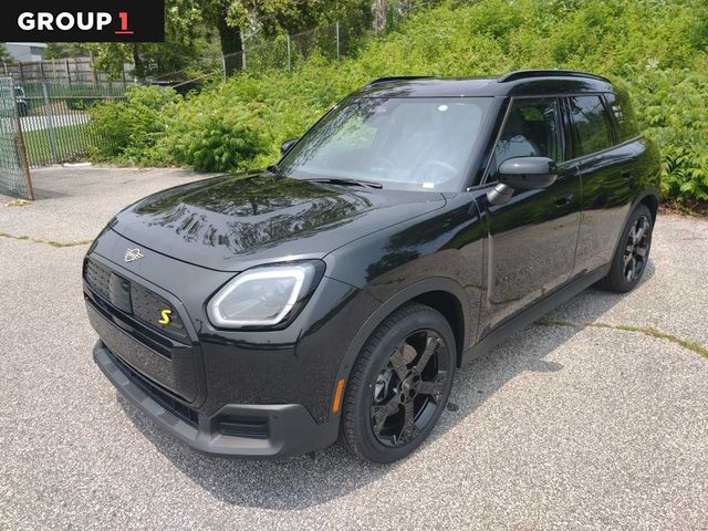 2025 MINI Countryman SE