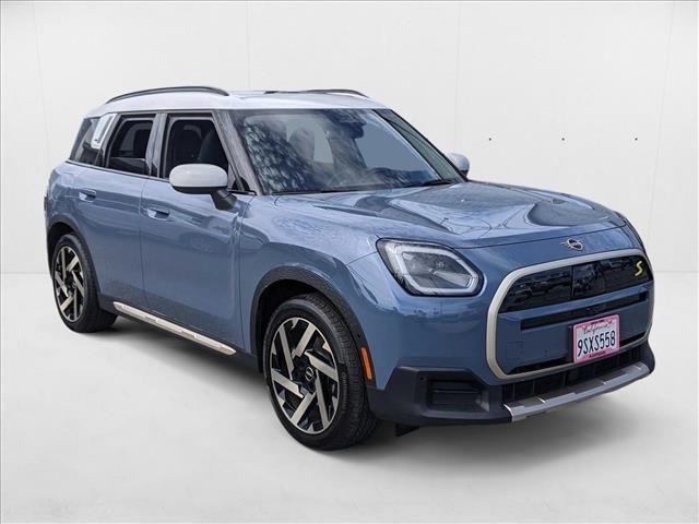 2025 MINI Countryman SE