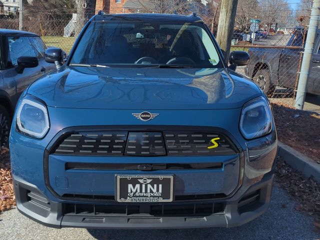 2025 MINI Countryman SE