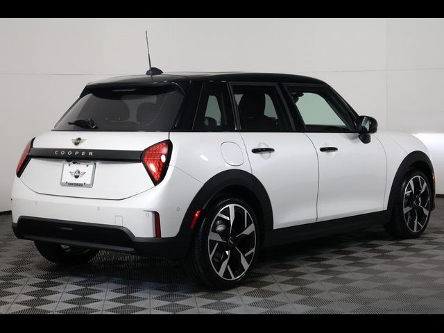 2025 MINI Cooper Hardtop Base