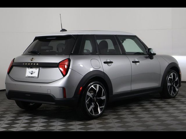 2025 MINI Cooper Hardtop Base