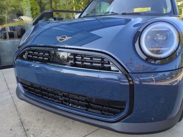 2025 MINI Cooper Hardtop Base