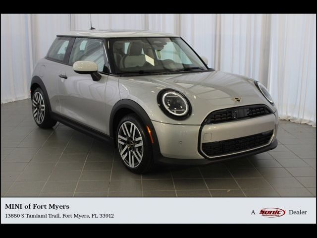 2025 MINI Cooper Hardtop Base