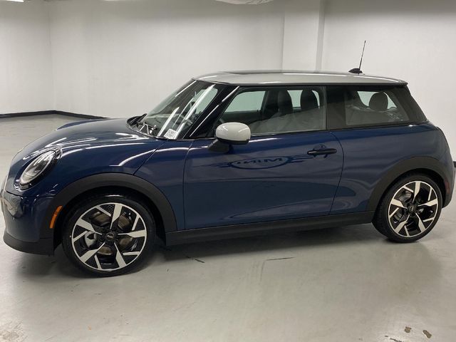 2025 MINI Cooper Hardtop Base