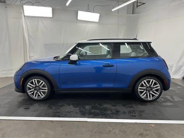 2025 MINI Cooper Hardtop Base