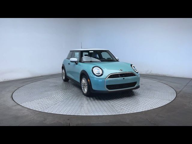 2025 MINI Cooper Hardtop Base