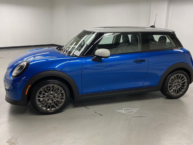 2025 MINI Cooper Hardtop Base