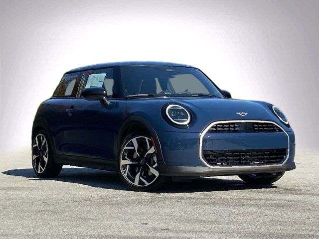 2025 MINI Cooper Hardtop Base