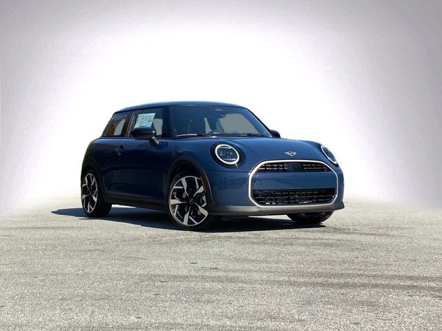 2025 MINI Cooper Hardtop Base